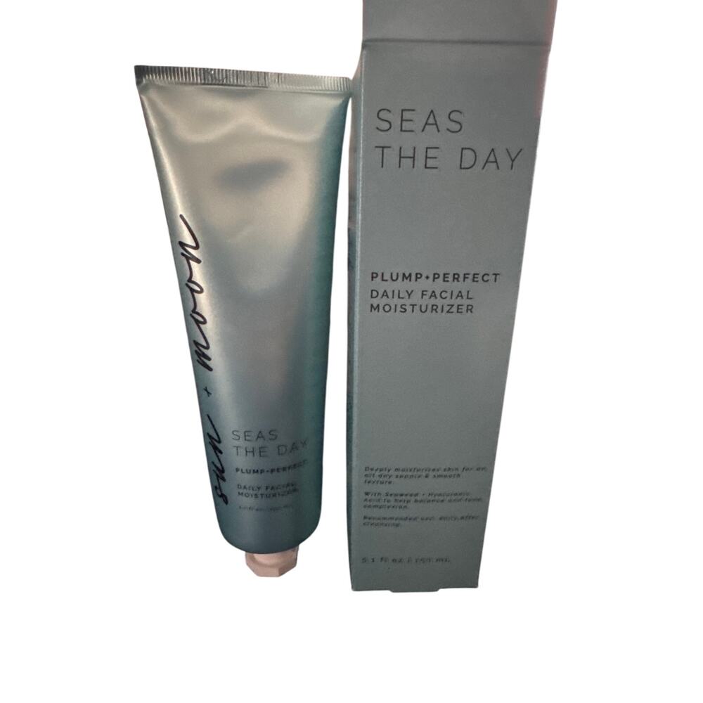 Sun & Moon Seas the Day Plump Perfect Daily Facial Moisturizer NIB